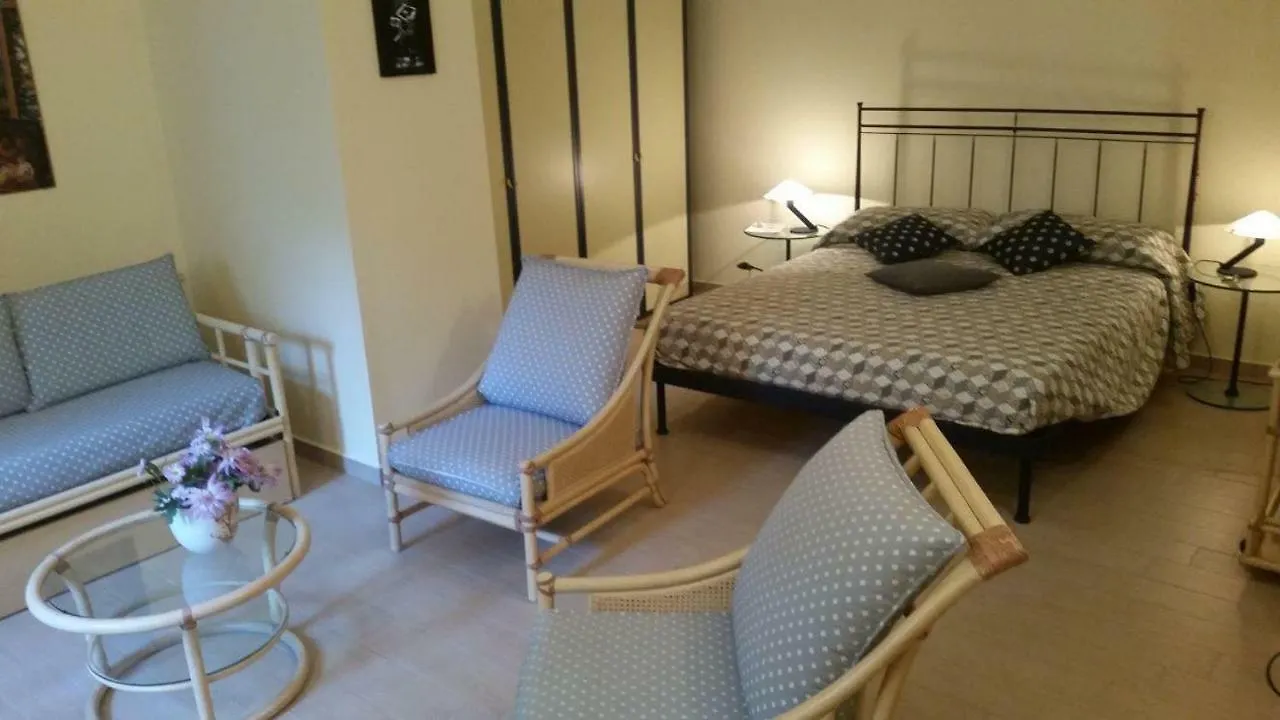 بيت للعطل فيلا Capo Taormina House إيطاليا